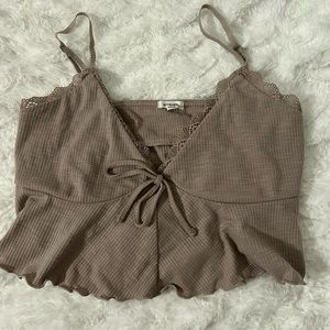 GARAGE cropped flowy shirt